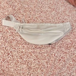 set active belt bag in a warm beige color